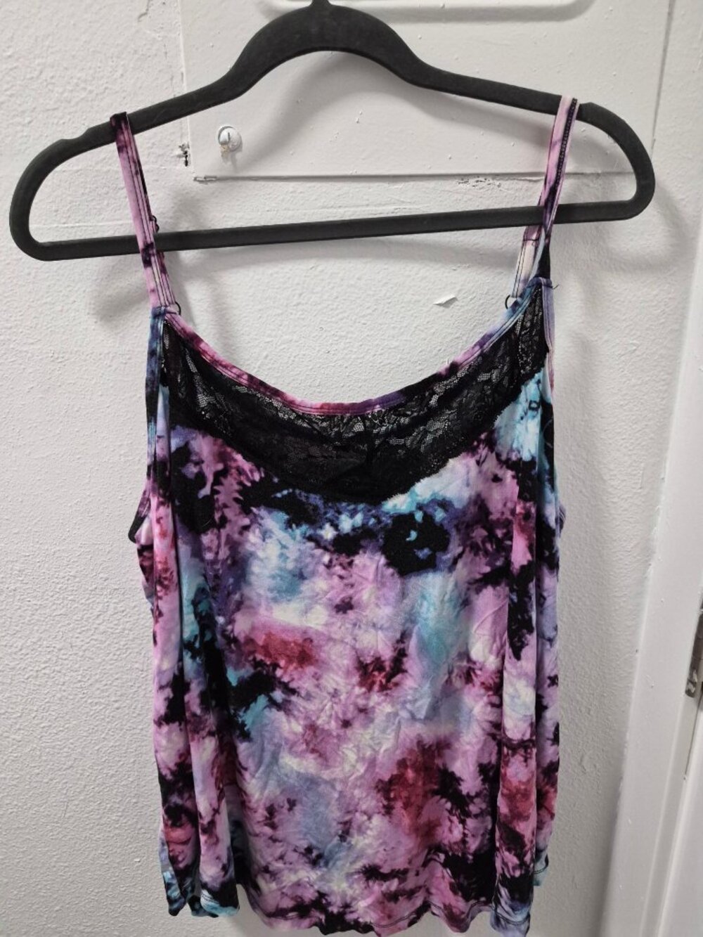 Torrid Super Soft Tie-Dye Lace Trim Sleep Set Size 2 Adjustable Straps